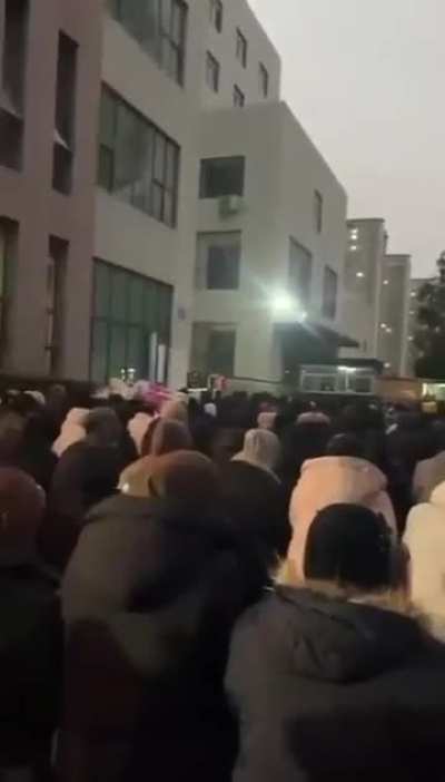 云南玉溪数百回族穆斯林抗议中共抓捕阿訇