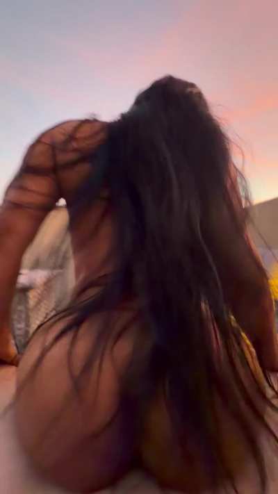 Moved into a new house and she wanted to be the first to fuck me on the roof