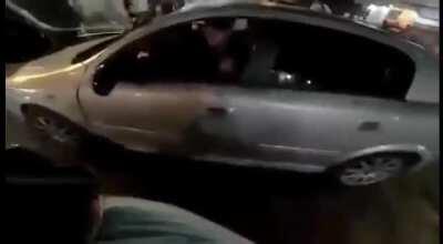 This brazilian guy decided to kick someone's rearview