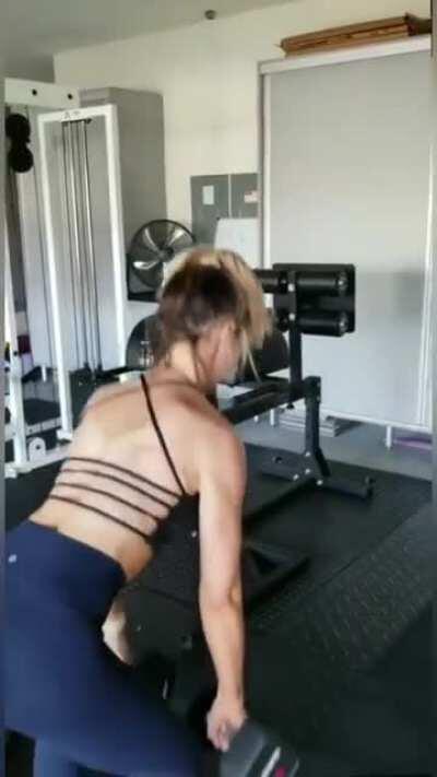 Peyton's shoulders and back workout