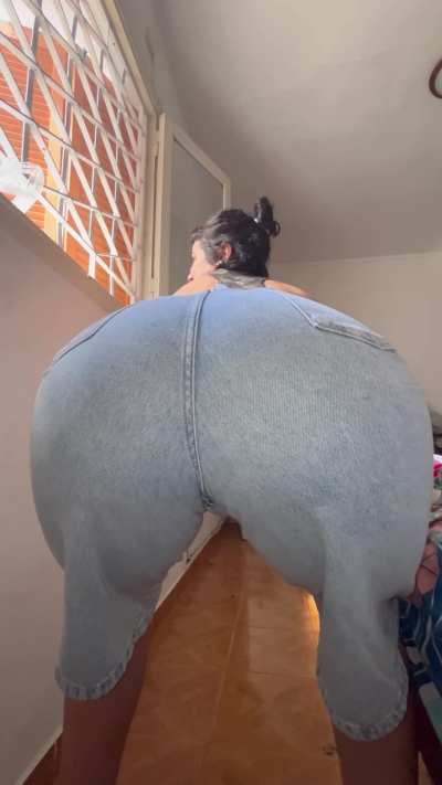 My giant ass and farts you won’t escape