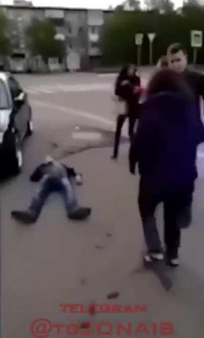 Chalan ich povypínal jak ističe na veľkú noc