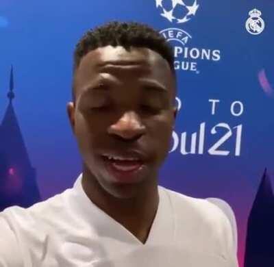 O portunhol do Vinícius Júnior é maravilhoso