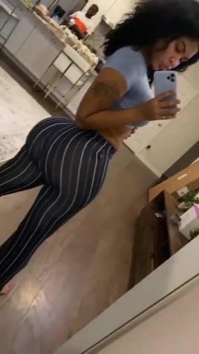 Kitty in Flare pants, azz still phat