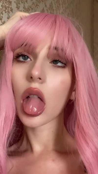 Desperate cute slut ☺️💗