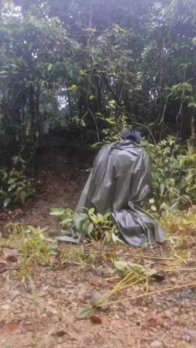 Fighting between Chin resistance fighters and SAC as junta sends a 200 strong forces from Kalay towards Taingen.[Myanmar civil war]