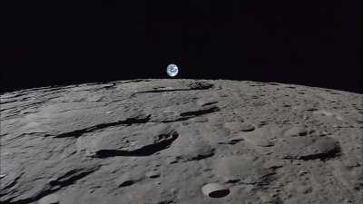 Real Footage of the Moon's Surface and the Earth captured by JAXA's Kaguya Spacecraft from Low-Moon Orbit - Clip by Seán Doran
