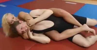 Axa Home Mixed Mat Wrestling, Headscissors and Facesitting Highlghts