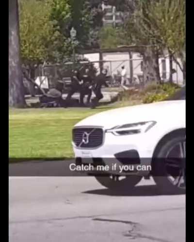 Clearly one cop is not even close to enough to apprehend this guy