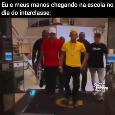 A gangue ta reunida