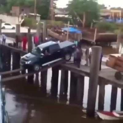 Не оправдывает ожидания