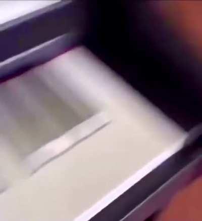 HMC while I hit this note