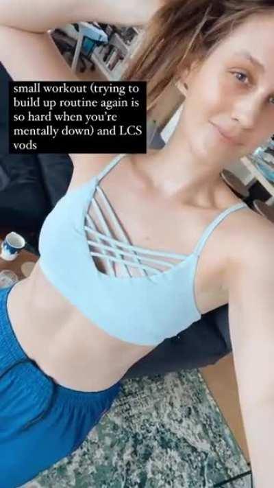 Legit love her eyes! And more 🔥👑