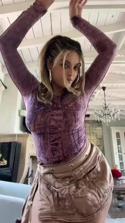 pretty in purple dance