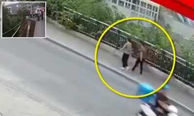 Making my way downtown. Walking fast, faces pass and there's no ground