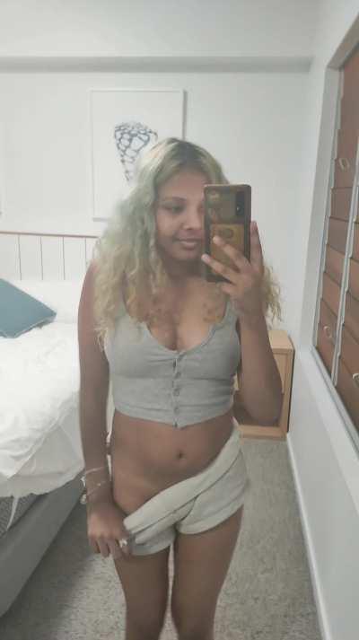 02' girl here and I'm a big tease so I dare you to come join me