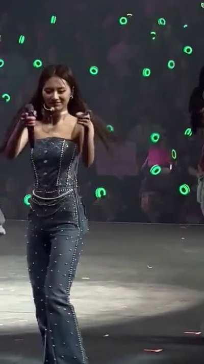 TZUYU sexy figure