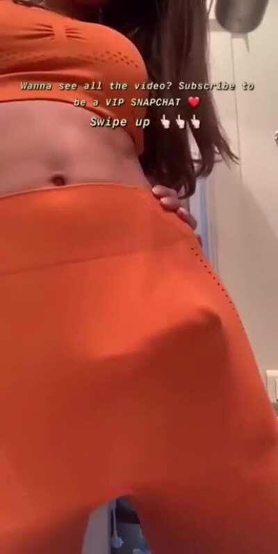 Orange you glad TS Candice posts these video clips? 😍 🍆
