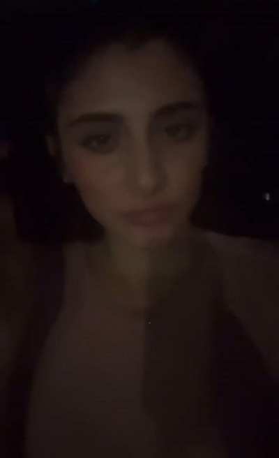 Thought she was naked here for a sec😂