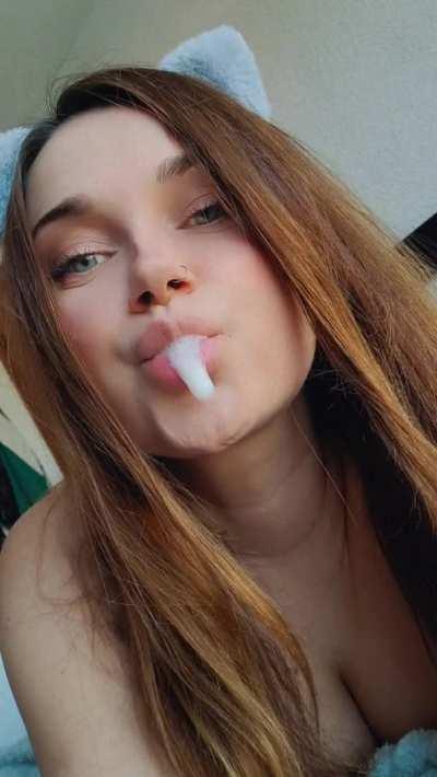 Choose, on the face or in the mouth?hehe😀