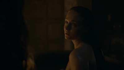 Sophie Turner - GoT Bath Scene