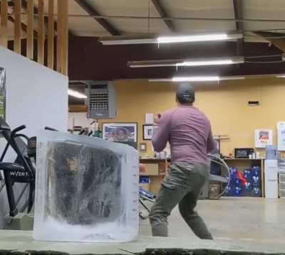 Meteor hammer- an ancient chinese weapon