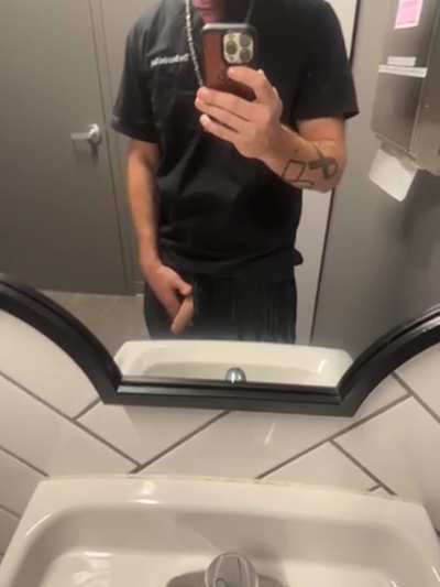 Your nurse walks in doing this?