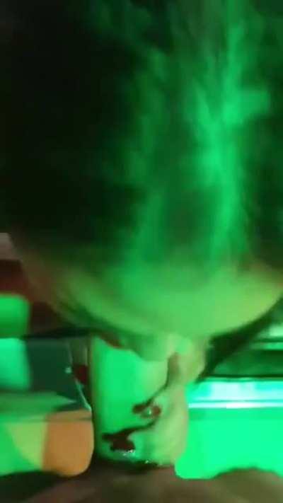 For the very sexiest content from a gorgeous woman, follow @amyamorexxx! She’s amazing