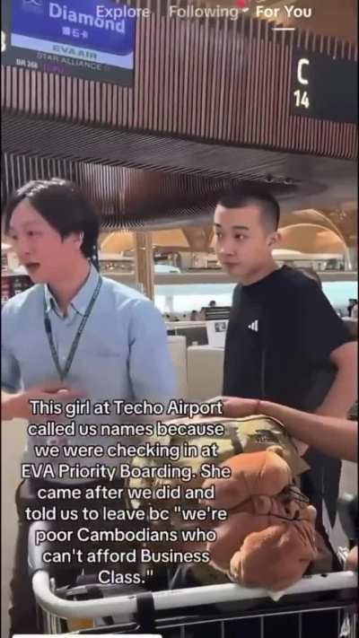 American-Chinese Woman Calls Cambodian Family “Ugly Poor Refugees” During Priority Check-In Dispute at Cambodian Airport
