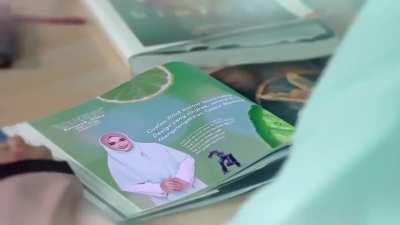 hijab and shoulders sir