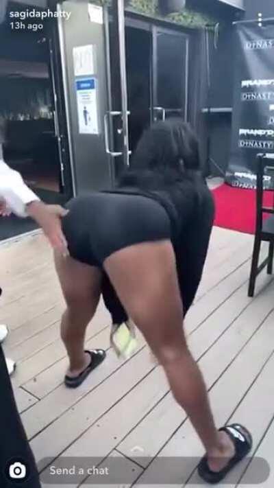 A nigga slapped her ass😂