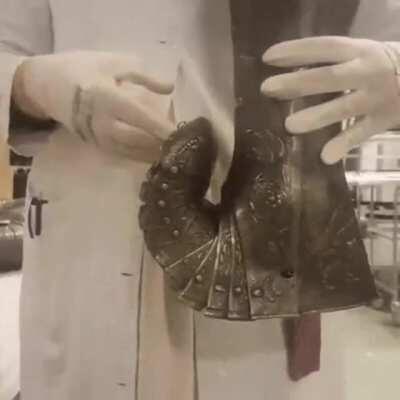 Knights armour is actually much more flexible than you thought