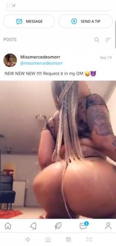 MERCEDES MORR ONLYFANS IS A SCAM!!! SHE DOESNT DO ANYTHING BUT SPAM YOUR INBOX ALLDAY. SHE BARELY POSTS PICS AND WHEN SHE DOES ITS A PIC FROM HER IG. LOOK AT THIS. (I ToOK THIS TODAY (9-30)) LOOK AT THE DATES.