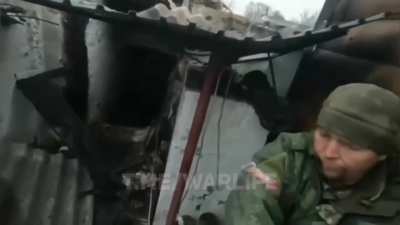 Ukrainian stormtroopers take four Russian soldiers prisoner while clearing a cellar in the Lyman direction