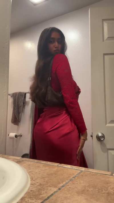 Queen Ritisha in a saree 