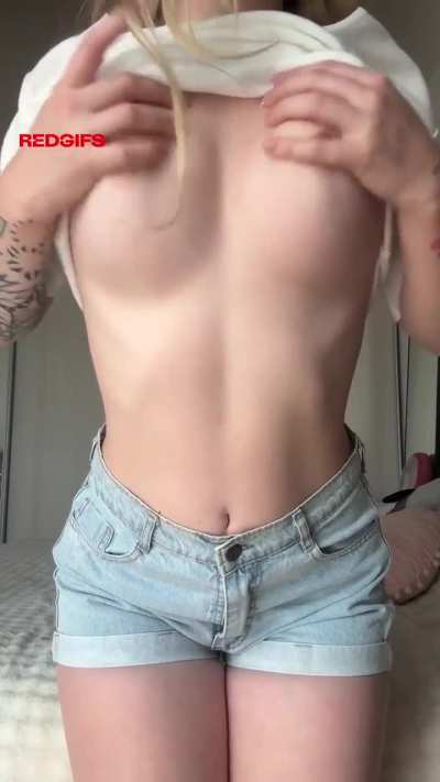 My body needs to be served right now… whose gonna help