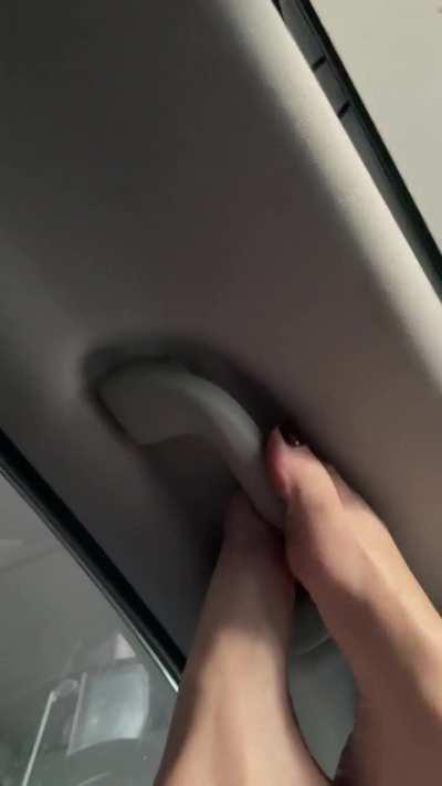 Who enjoys toes that can do this?!