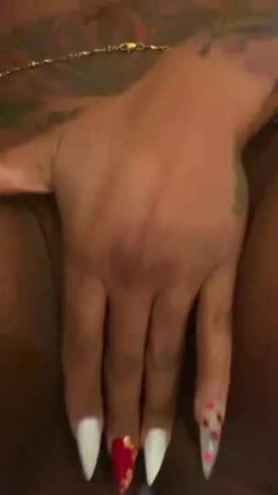 Goddess Shows Off Her Body 🐱🍑🤤😍❤️