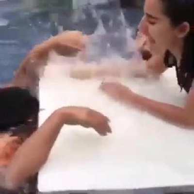 titanic pero 2021 version