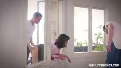 Mom Forgot Keys & Son’s Cereal. Sons Decided To Double Team Her In Hopes She Would Be More Responsible And Not Forget Such Important Things