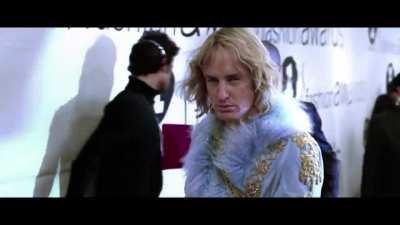 Jodie Whittaker when she sees David Tennant walking on to the regeneration set as she leaves and not Ncuti Gatwa