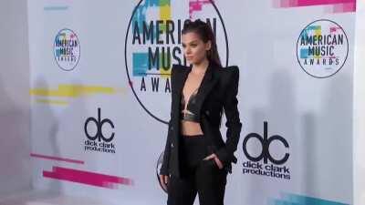 2017 American Music Awards Red Carpet