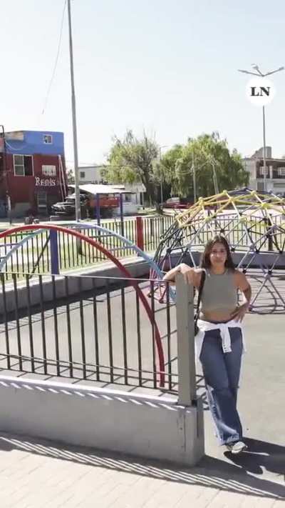 Saliendo de la política: historia de una estudiante de antropología con su historia de sacrificios yendo a estudiar.
