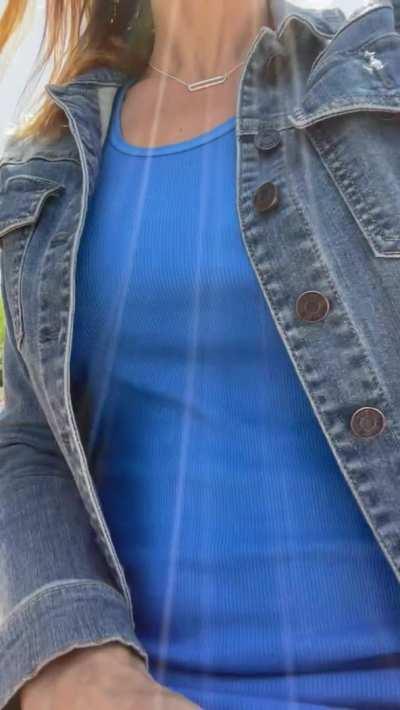 Coffee and cunninlingus anyone👅