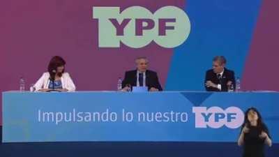 Qué le dice, Forro o Pelotudo?