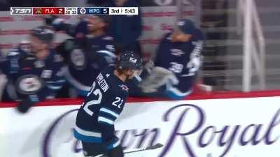 [WPG (5) - FLA 2] Crazy goal sequence: After losing his stick, Adam Lowry kicks the puck to himself out of the zone, gets Josh Morrissey's stick on the fly from the bench, and gets the puck over to Mason Appleton on a 2-1 who coverts on the short-handed r