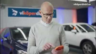 Some Swedish annoying ad that I'm getting/have gotten way too often put I put Steve's Lava Chicken over it.