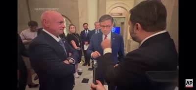 Senators Kelly and Gallego humiliate Mike Johnson over his outrageous refusal to swear-in rep-elect Grijalva