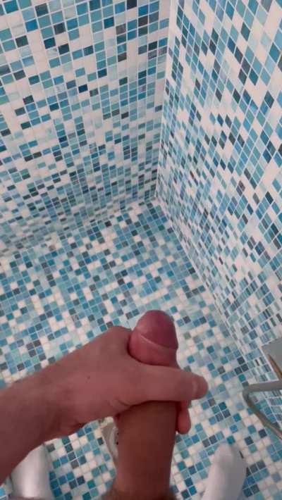 Cumshot in the shower🚿💦