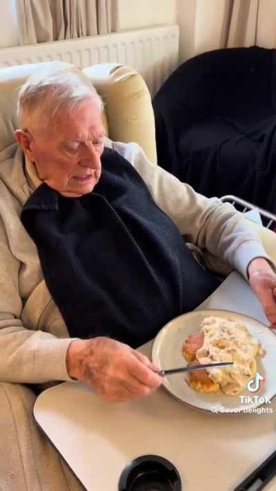 Grandadjoe is getting biscuits and gravy for the first time at 90